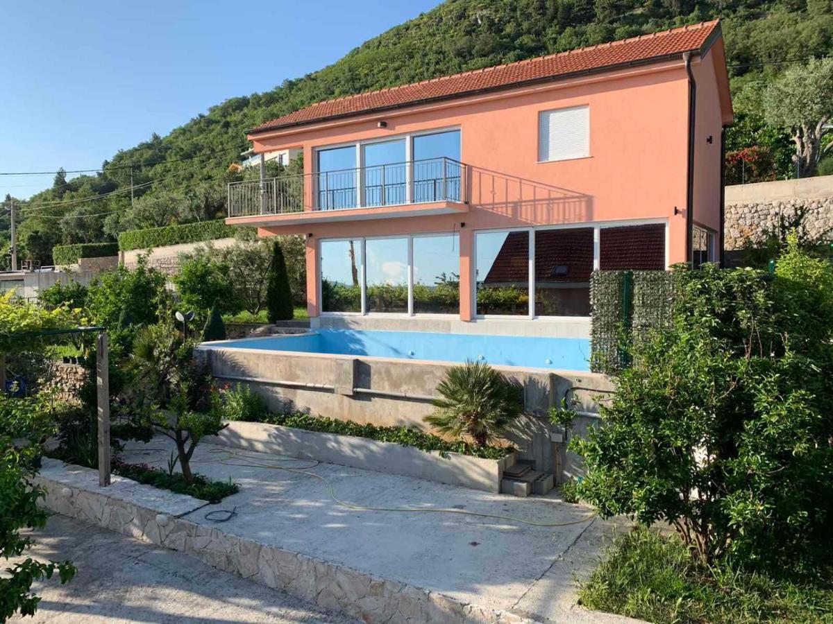 コトルOstojic Lux Apartmanアパートメント エクステリア 写真
